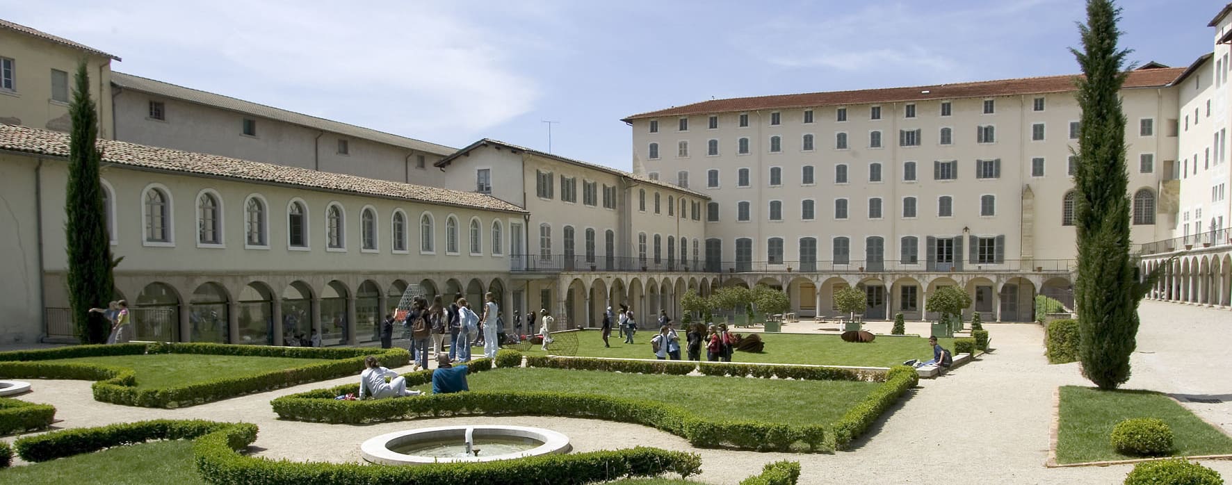 Musée International de La Chaussure de Romans Sur Isère